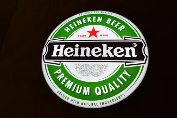 Megvilágított 3D LED Heineken Logo 50-80 CM sörreklám 50-80 CM