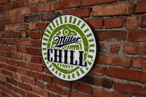 Podświetlane Logo 3D LED Miller Chill 50-80 CM Reklama Piwa