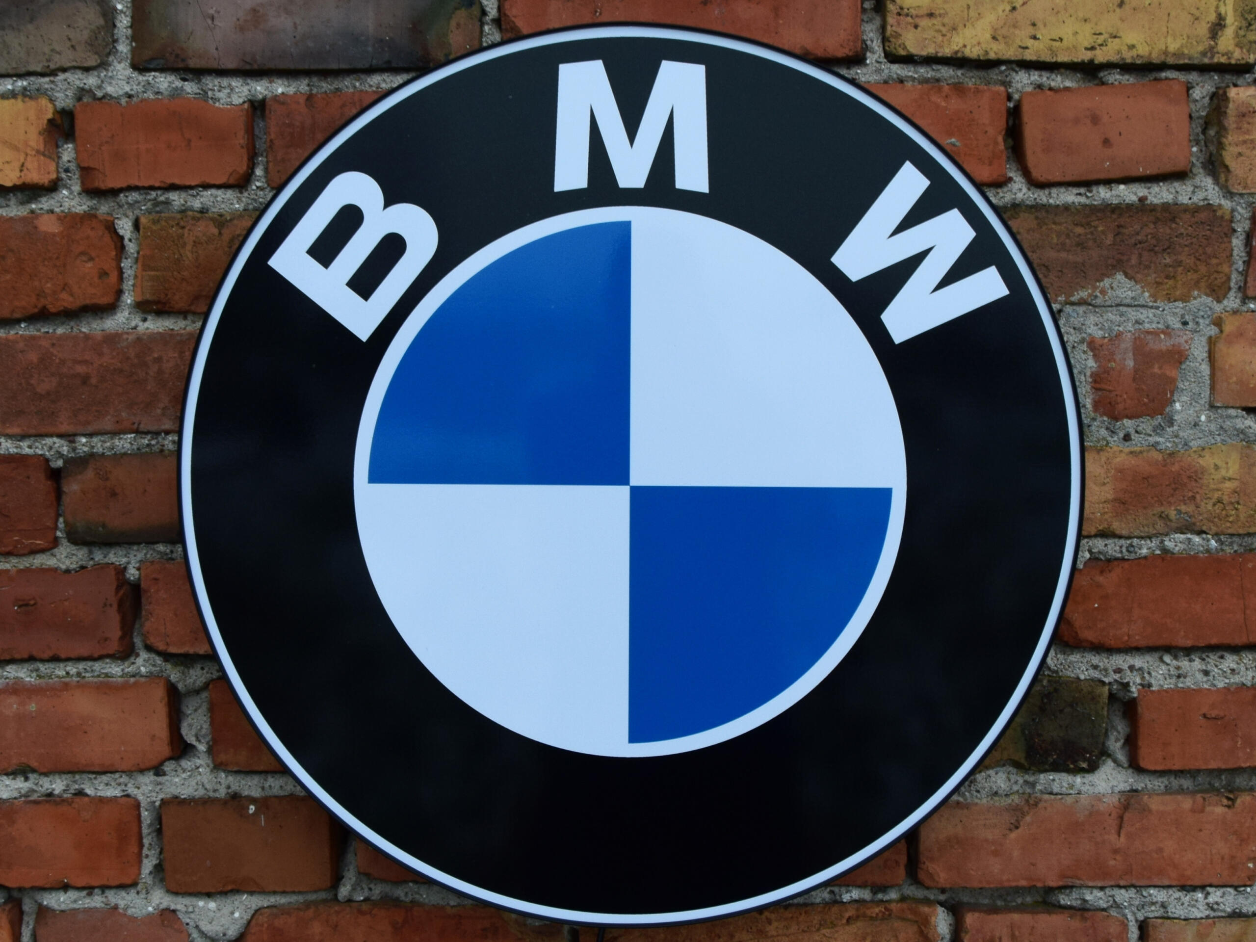 Logo BMW LED 3D éclairé 50-80 CM Publicité - LedWords Shop - Logo