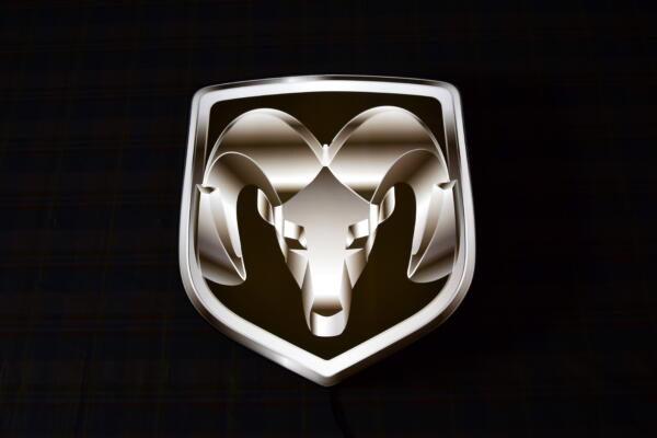 Duże Logo LED 3D Dodge Sign Neon 45 x 50 CM