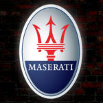 Podświetlane Logo 3D LED Maserati 50-80 CM Reklama Podświetlane Logo 3D LED Maserati 50-80 CM Reklama